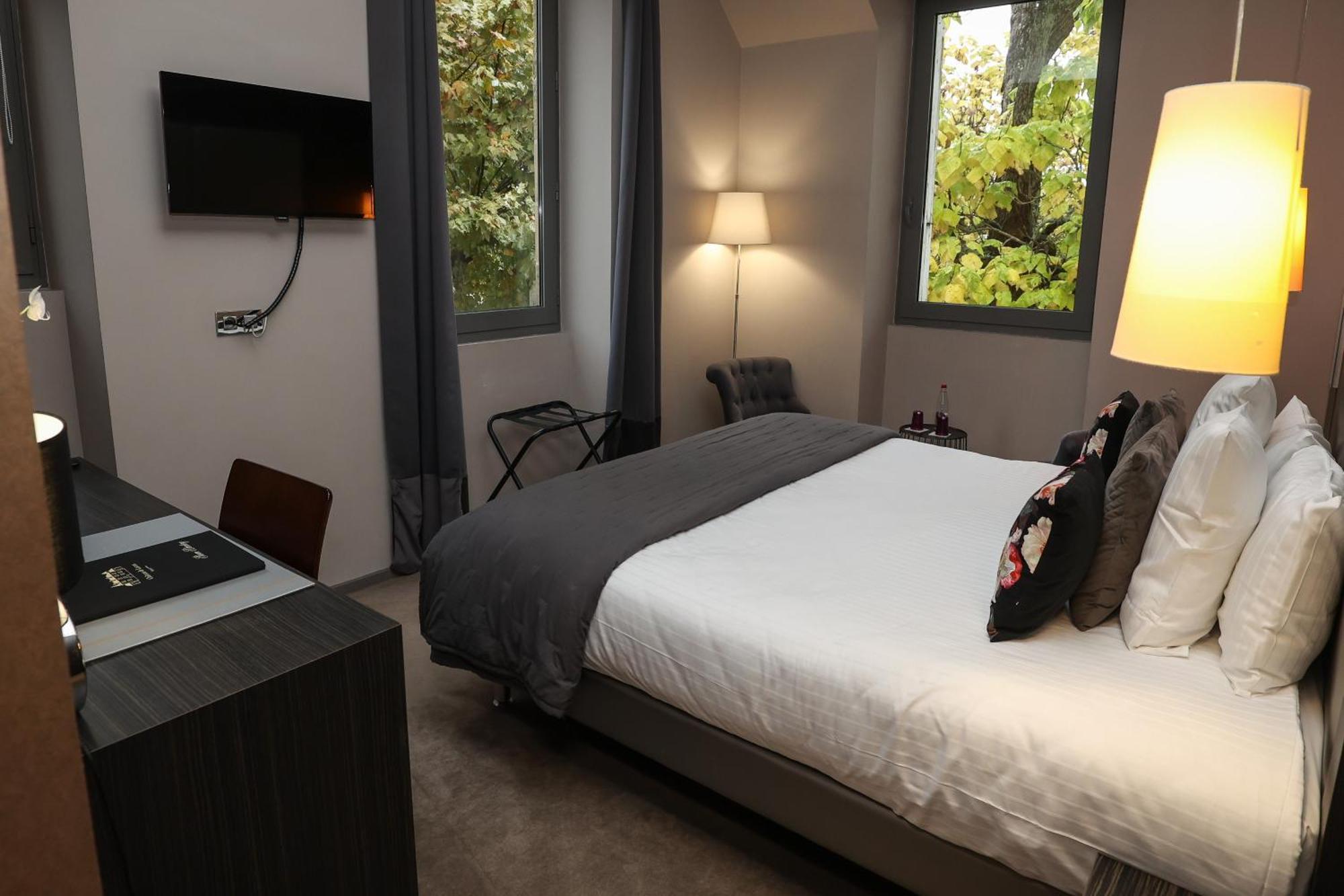 Hotel Chateau De Lacan Brive-la-Gaillarde Dış mekan fotoğraf