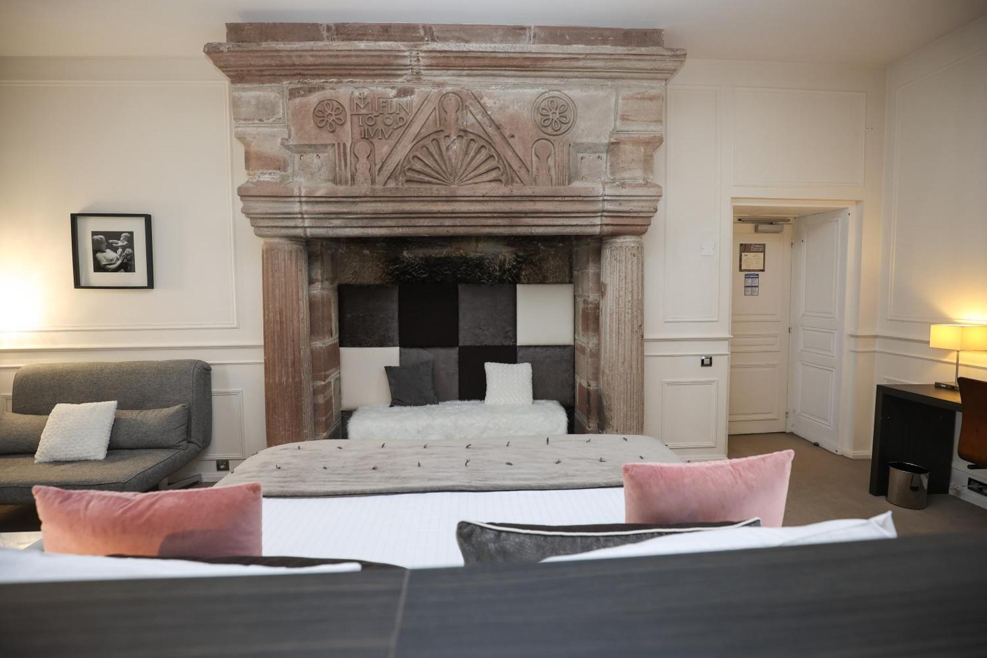 Hotel Chateau De Lacan Brive-la-Gaillarde Dış mekan fotoğraf