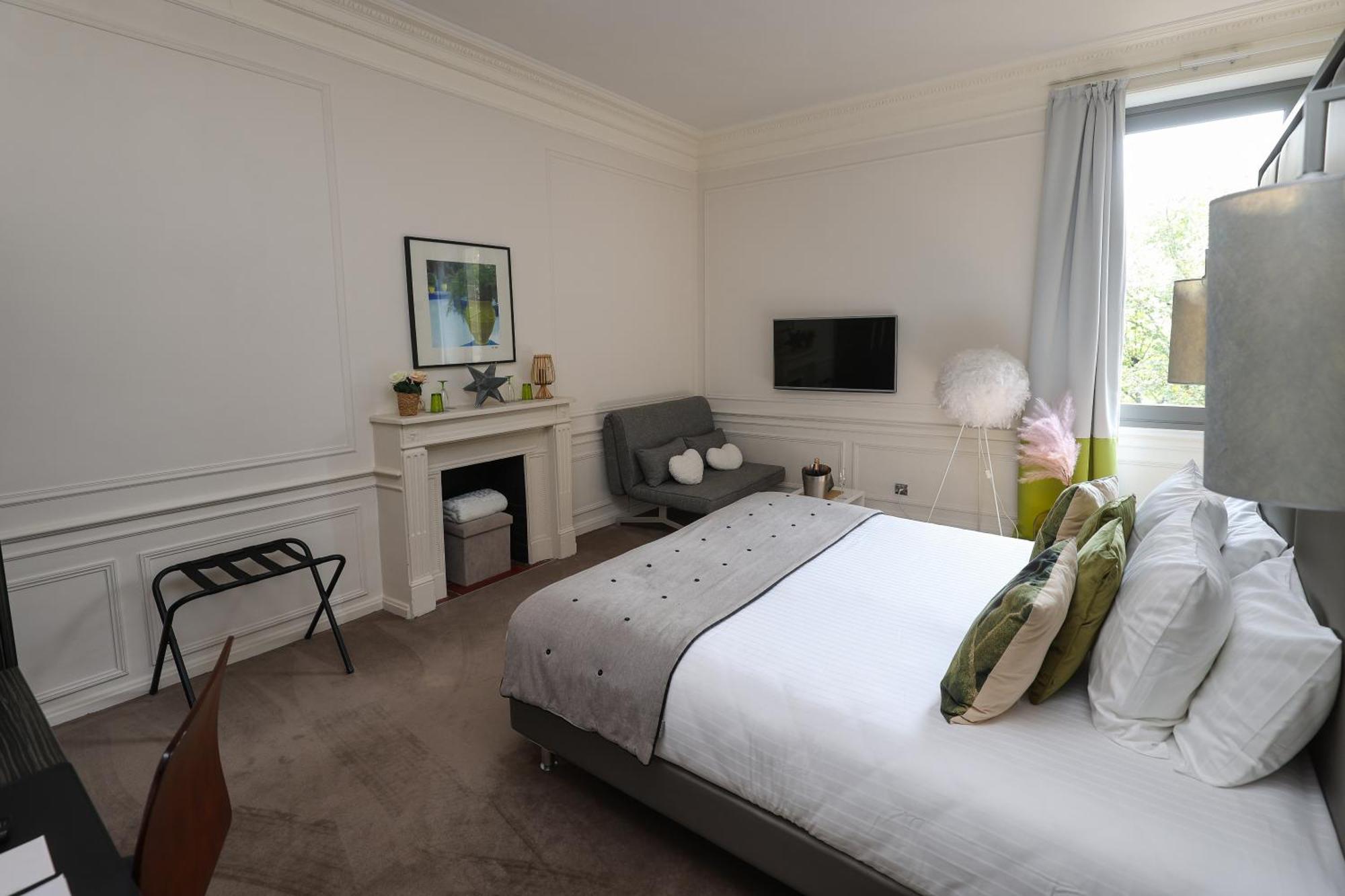Hotel Chateau De Lacan Brive-la-Gaillarde Dış mekan fotoğraf