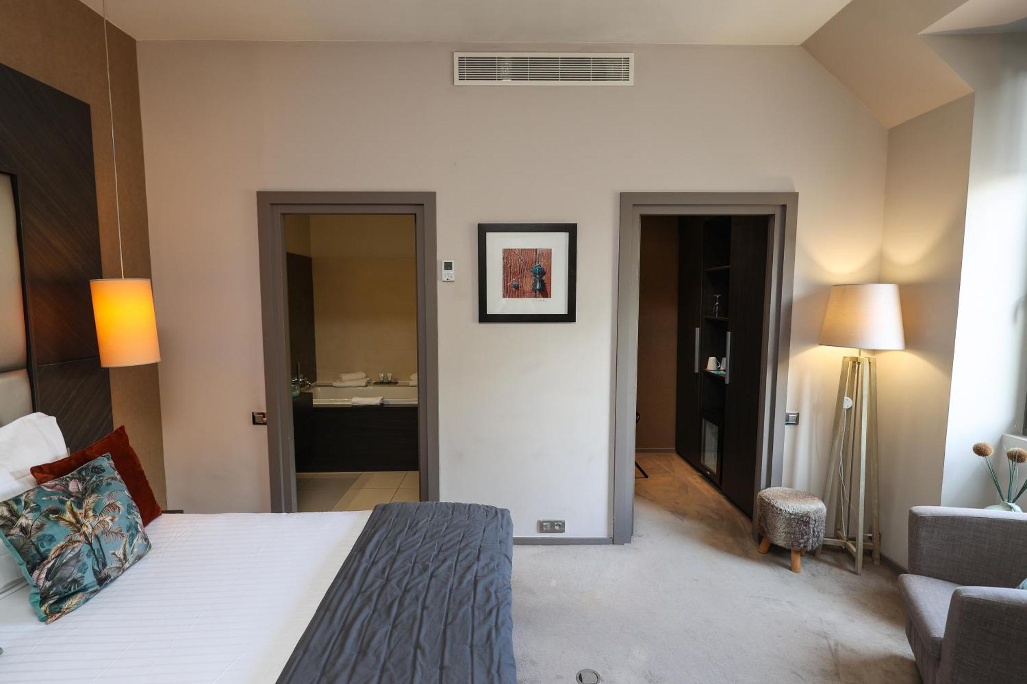 Hotel Chateau De Lacan Brive-la-Gaillarde Dış mekan fotoğraf