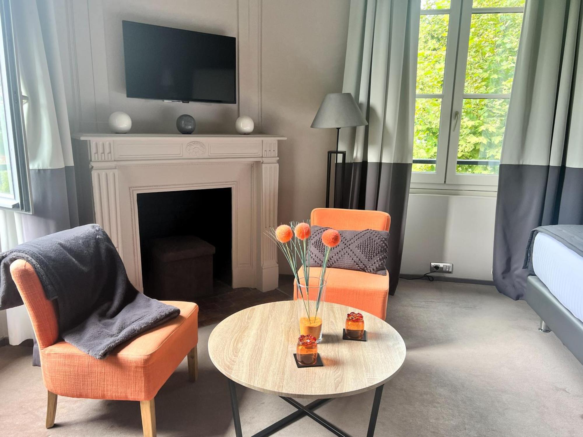 Hotel Chateau De Lacan Brive-la-Gaillarde Dış mekan fotoğraf