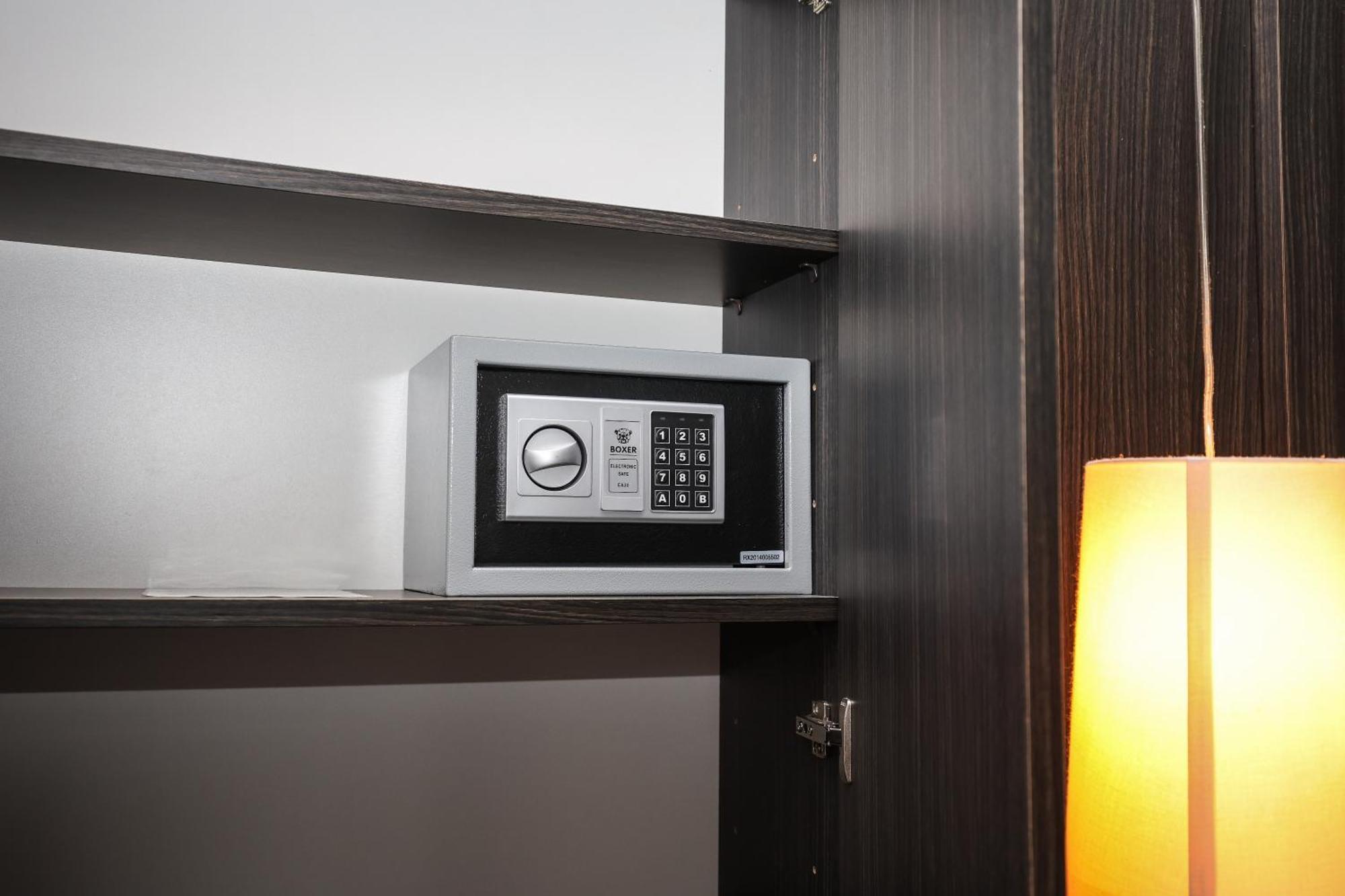 Hotel Chateau De Lacan Brive-la-Gaillarde Dış mekan fotoğraf